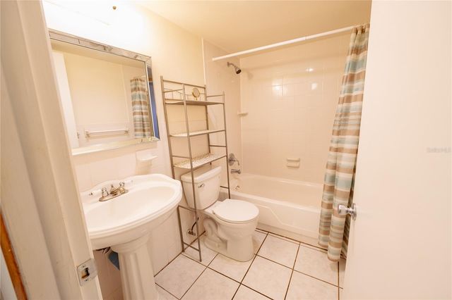 1243 S MARTIN LUTHER KING JR AVENUE B504, Clearwater, FL 33756