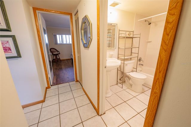 1243 S MARTIN LUTHER KING JR AVENUE B504, Clearwater, FL 33756