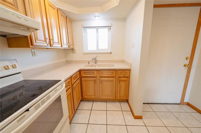 1243 S MARTIN LUTHER KING JR AVENUE B504, Clearwater, FL 33756