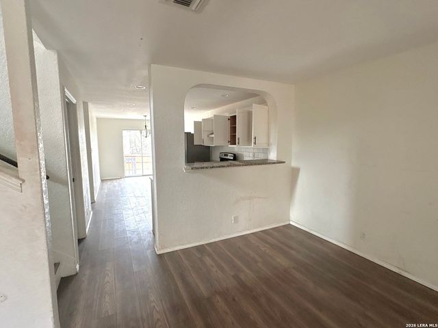 7819 Afterglow Vale, San Antonio, TX 78252