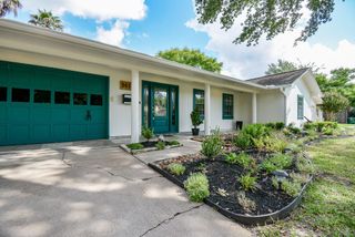 9614 Val Verde Street, Houston, TX 77063