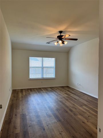 4512 Chris Drive, Fort Worth, TX 76244