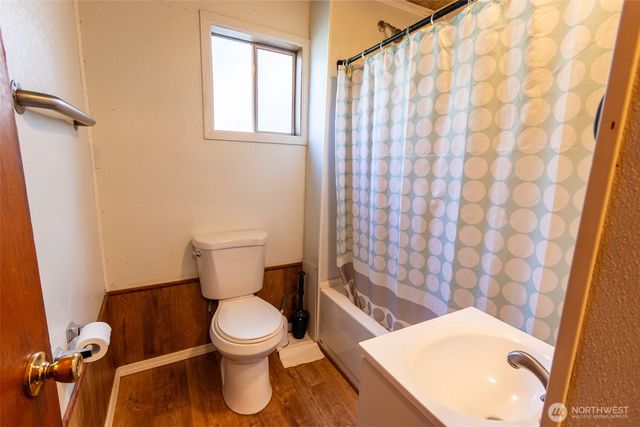 319 S Tonasket Avenue, Tonasket, WA 98855