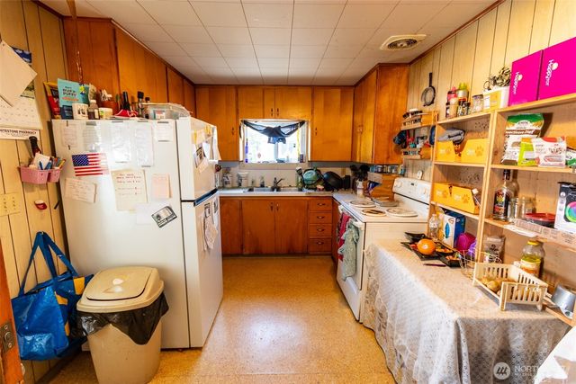 319 S Tonasket Avenue, Tonasket, WA 98855