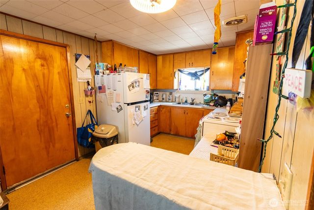 319 S Tonasket Avenue, Tonasket, WA 98855