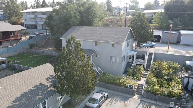 319 S Tonasket Avenue, Tonasket, WA 98855