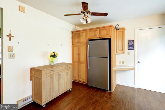 156 WARREN WAY, Lancaster, PA 17601