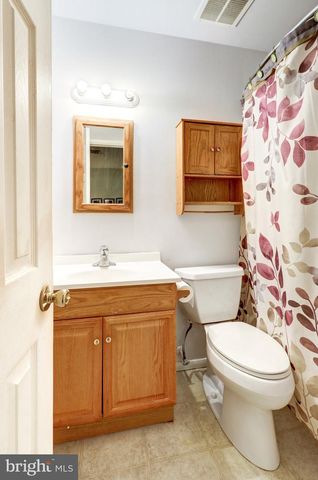 156 WARREN WAY, Lancaster, PA 17601