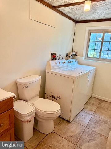 156 WARREN WAY, Lancaster, PA 17601