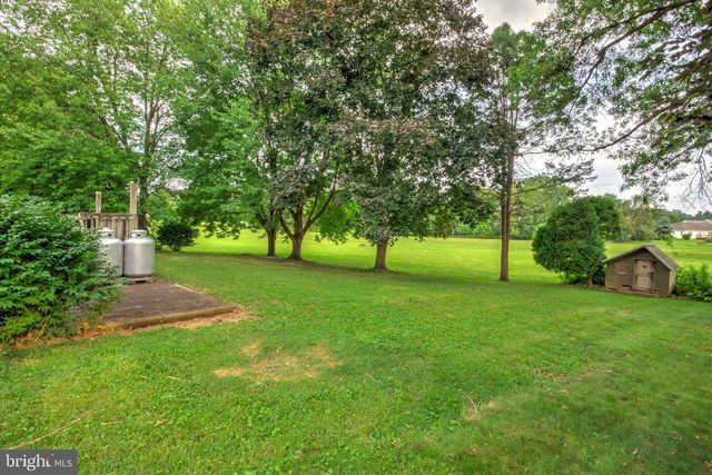 156 WARREN WAY, Lancaster, PA 17601