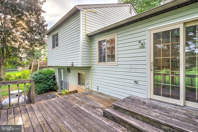 156 WARREN WAY, Lancaster, PA 17601
