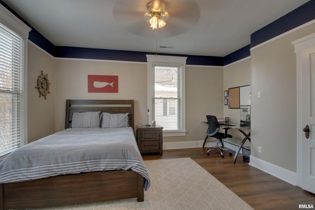 2700 Maine Street, Quincy, IL 62301