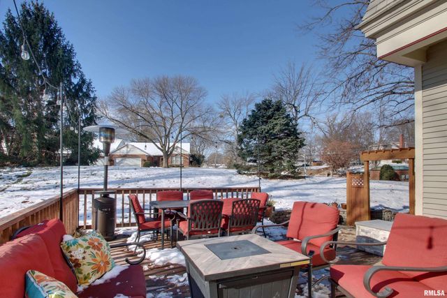 2700 Maine Street, Quincy, IL 62301