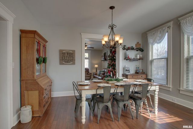 2700 Maine Street, Quincy, IL 62301