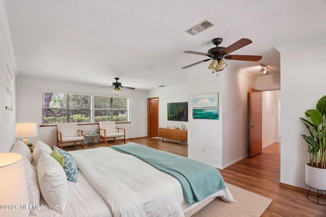 3115 PARENTAL HOME Road, Jacksonville, FL 32216