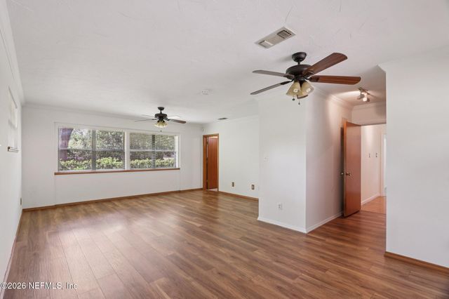 3115 PARENTAL HOME Road, Jacksonville, FL 32216