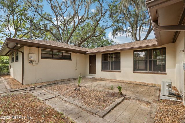 3115 PARENTAL HOME Road, Jacksonville, FL 32216