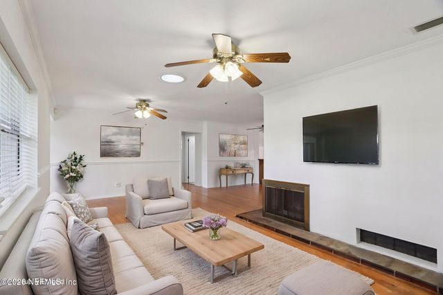 3115 PARENTAL HOME Road, Jacksonville, FL 32216