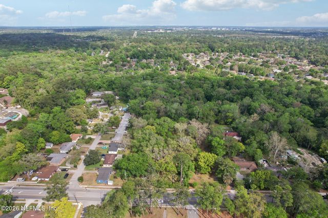 3115 PARENTAL HOME Road, Jacksonville, FL 32216