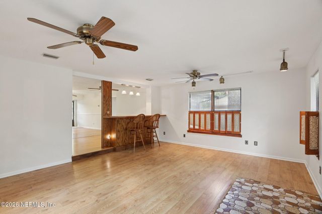 3115 PARENTAL HOME Road, Jacksonville, FL 32216