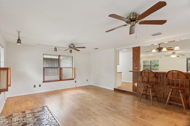 3115 PARENTAL HOME Road, Jacksonville, FL 32216