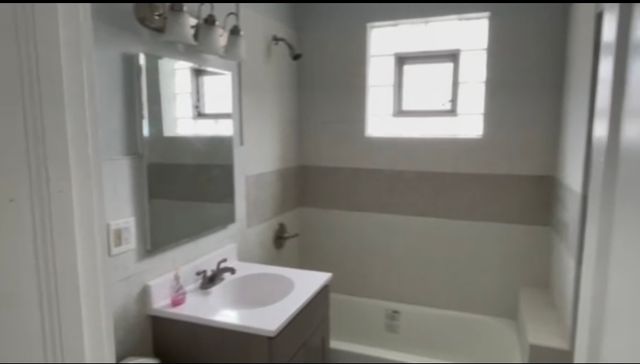 7154 S Rockwell Street, Chicago, IL 60629