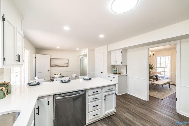 10115 Bluff Drive, Huntsville, AL 35803