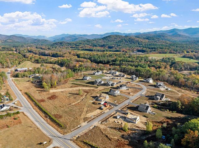 3 Melina's Way, Thornton, NH 03285