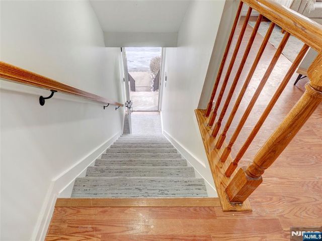 42 Krueger Court 1305, Newark, NJ 07103