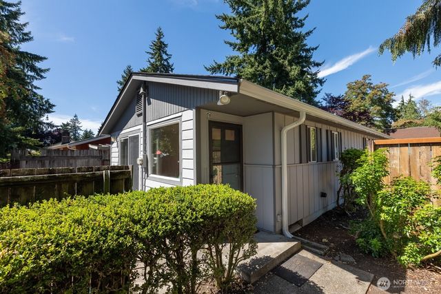 11604 Yakima Avenue S, Tacoma, WA 98444