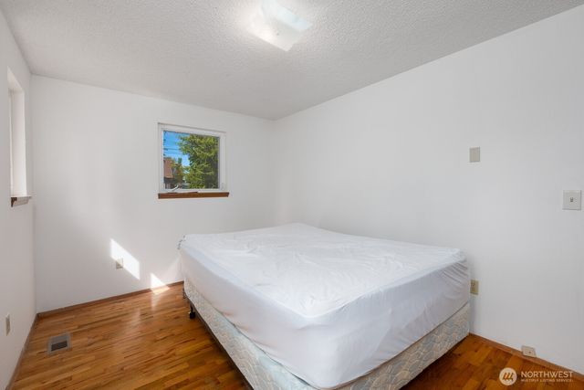 11604 Yakima Avenue S, Tacoma, WA 98444