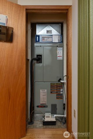 11604 Yakima Avenue S, Tacoma, WA 98444