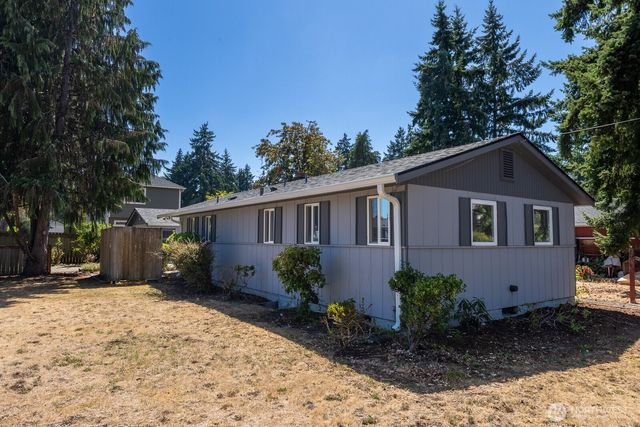 11604 Yakima Avenue S, Tacoma, WA 98444