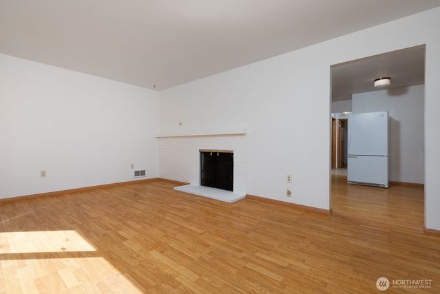 11604 Yakima Avenue S, Tacoma, WA 98444