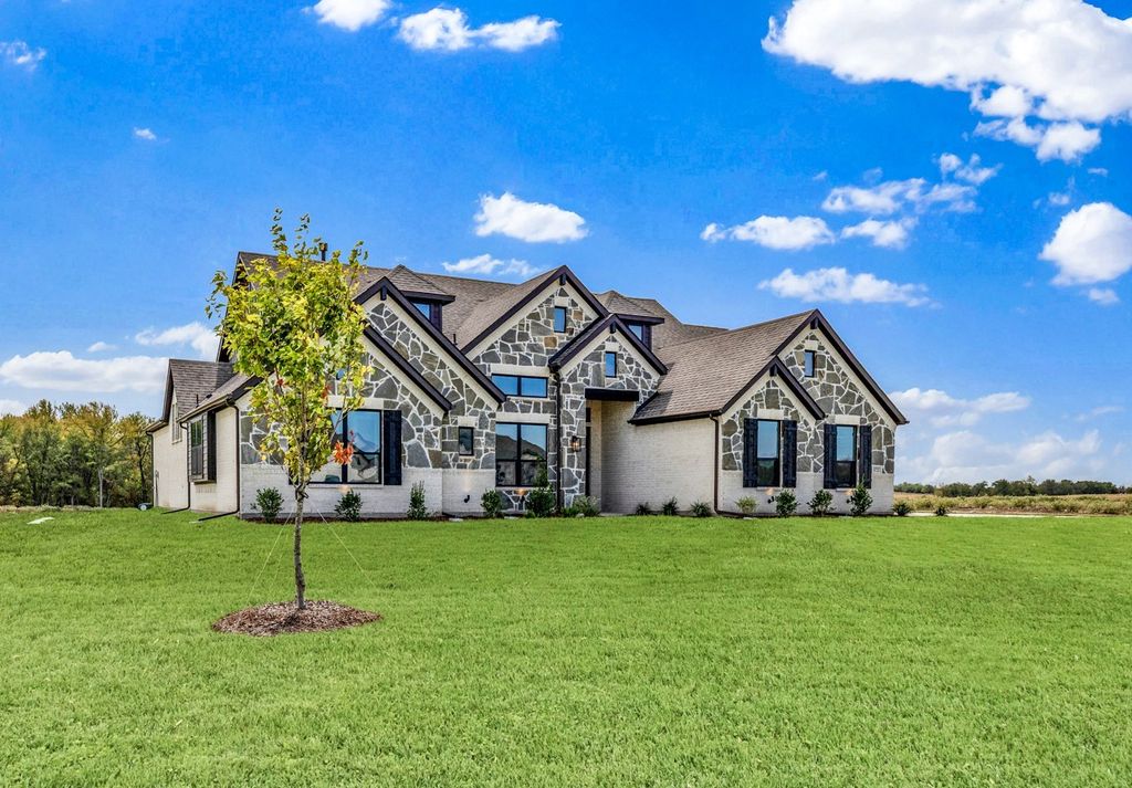 572 Willowy, Royse City, TX 75189