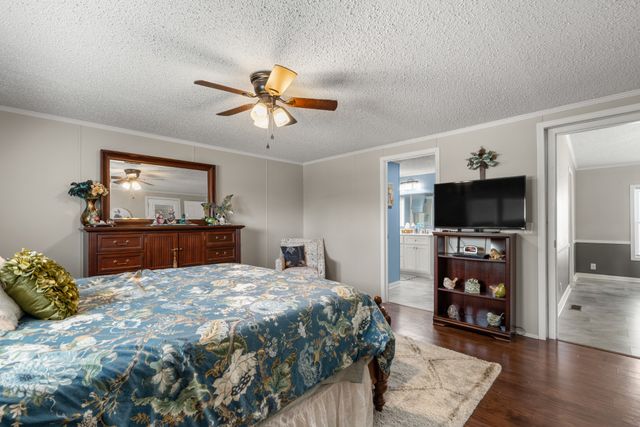 129 Broken Arrow Dr, Paris, TN 38242