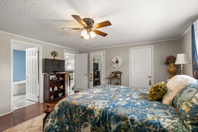 129 Broken Arrow Dr, Paris, TN 38242