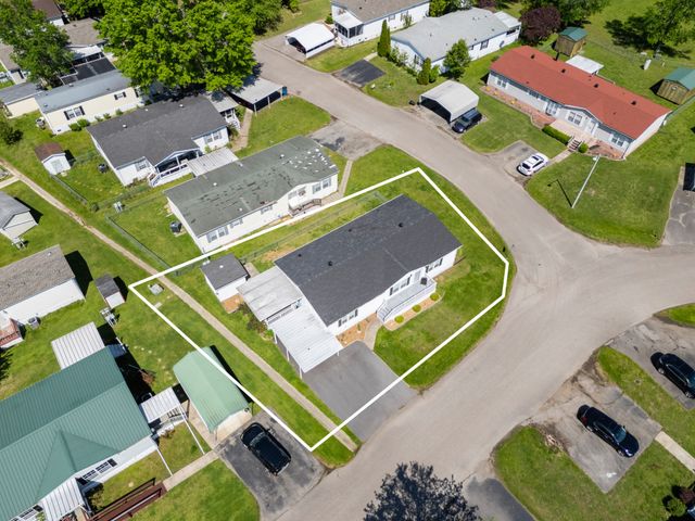 129 Broken Arrow Dr, Paris, TN 38242