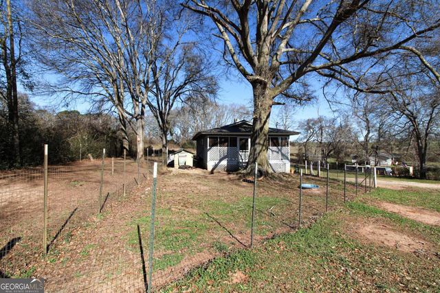 162 Fred Loggins Road, Commerce, GA 30529