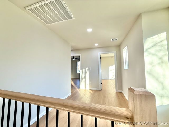 2009 W Easton Court N, Tulsa, OK 74127