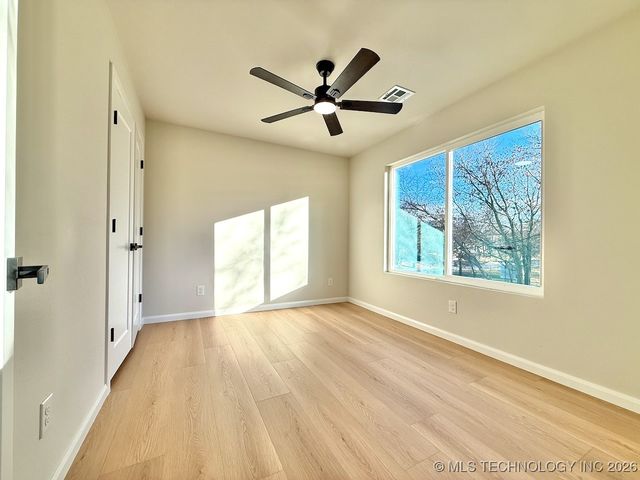 2009 W Easton Court N, Tulsa, OK 74127