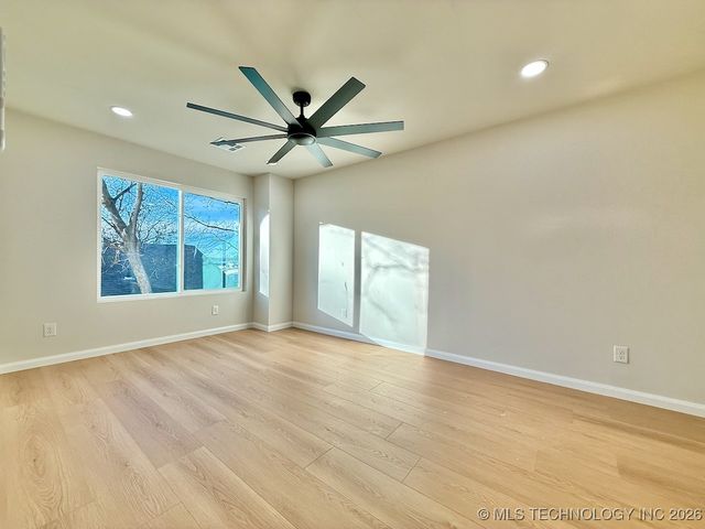 2009 W Easton Court N, Tulsa, OK 74127