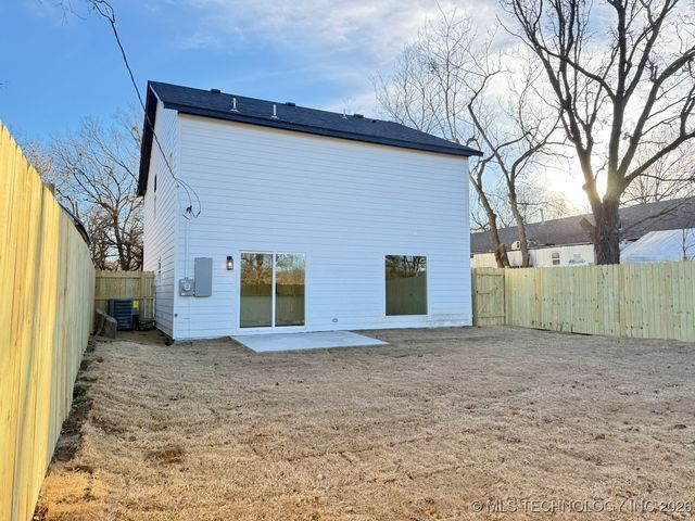 2009 W Easton Court N, Tulsa, OK 74127