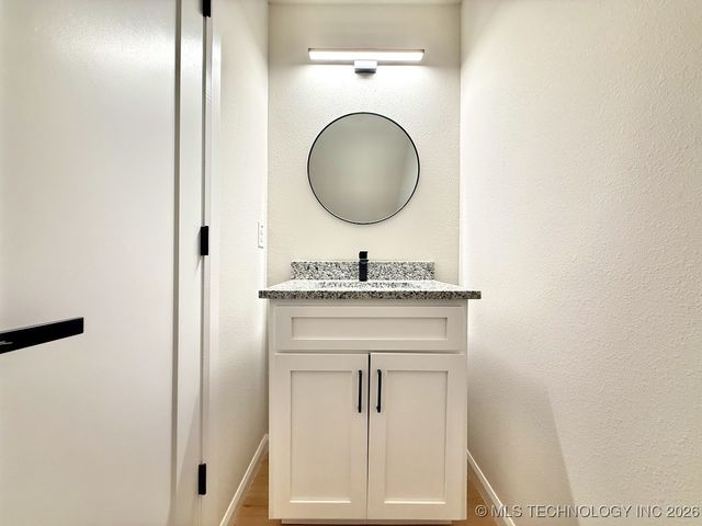 2009 W Easton Court N, Tulsa, OK 74127