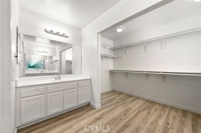 431 W Bay Street S, Costa Mesa, CA 92627