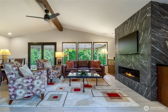 1382 Highland Road, Walla Walla, WA 99362