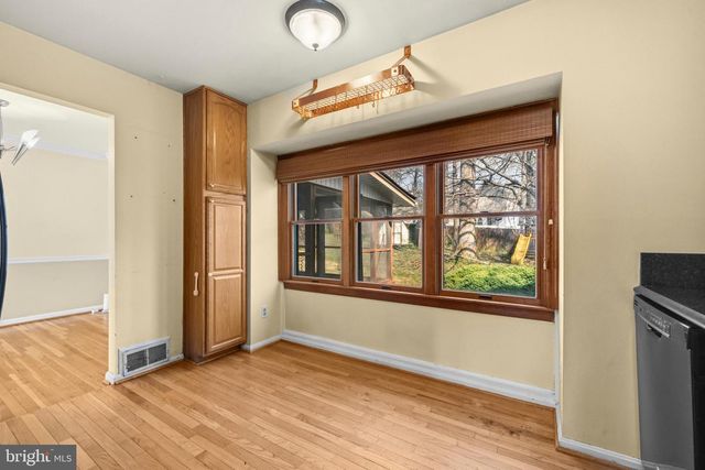 4519 WEYBURN DR, Annandale, VA 22003