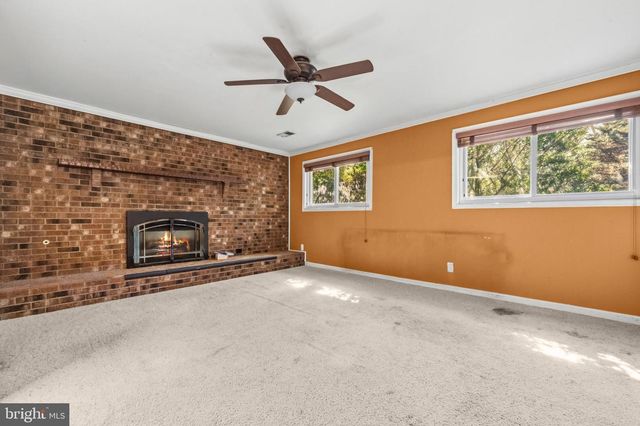 4519 WEYBURN DR, Annandale, VA 22003