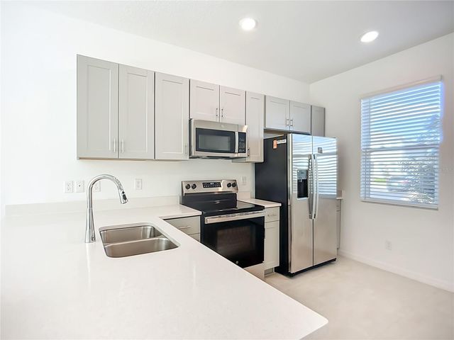 16642 SAN NICOLA PLACE, Bradenton, FL 34211