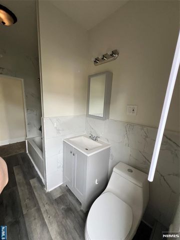139-141 Magnolia Avenue 2nd, Kearny, NJ 07032